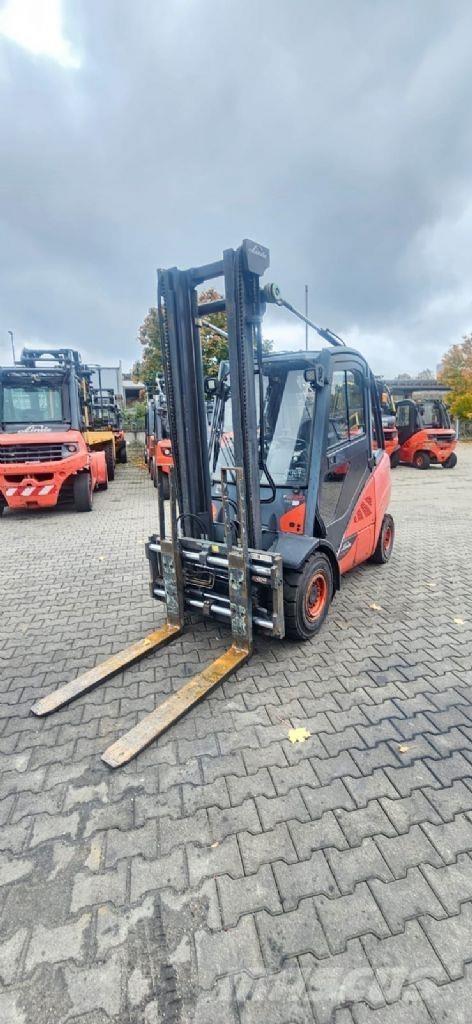 Linde H 30 D-02 Chariots diesel