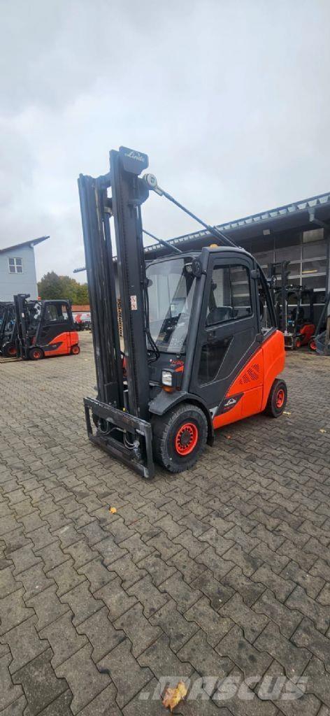 Linde H 30 D-02 Chariots diesel