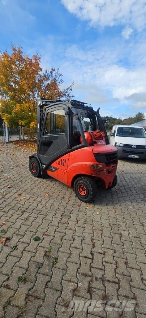 Linde H 30 T-02 Chariots GPL