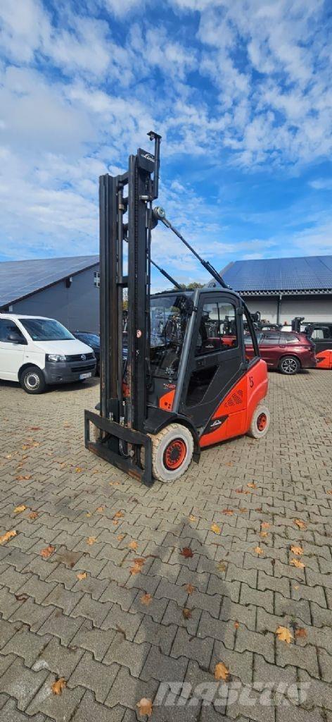 Linde H 30 T-02 Chariots GPL