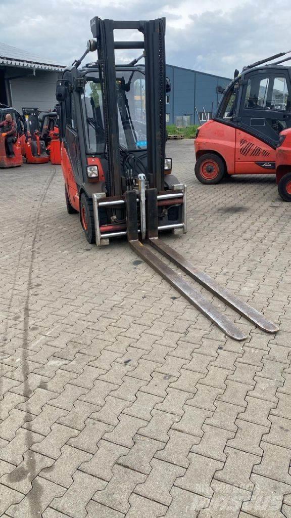 Linde H 35 D-01 Chariots diesel