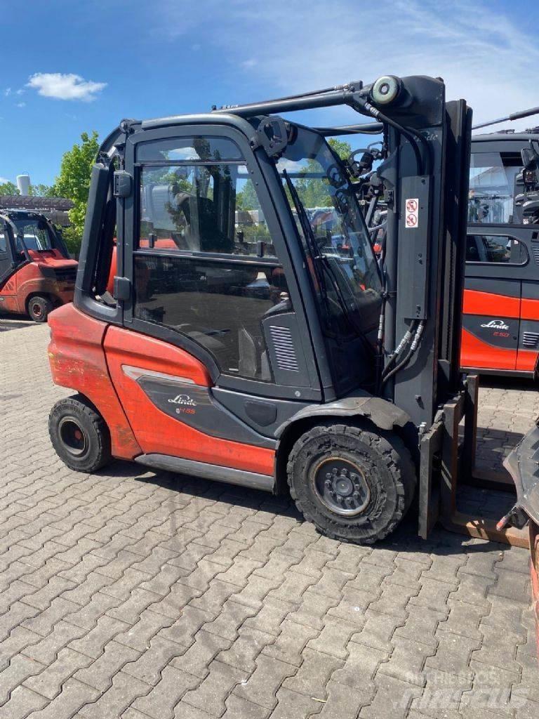 Linde H 35 T-01 Chariots GPL