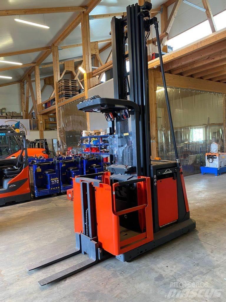 Linde V 12-02 Préparateur de commande haute levée