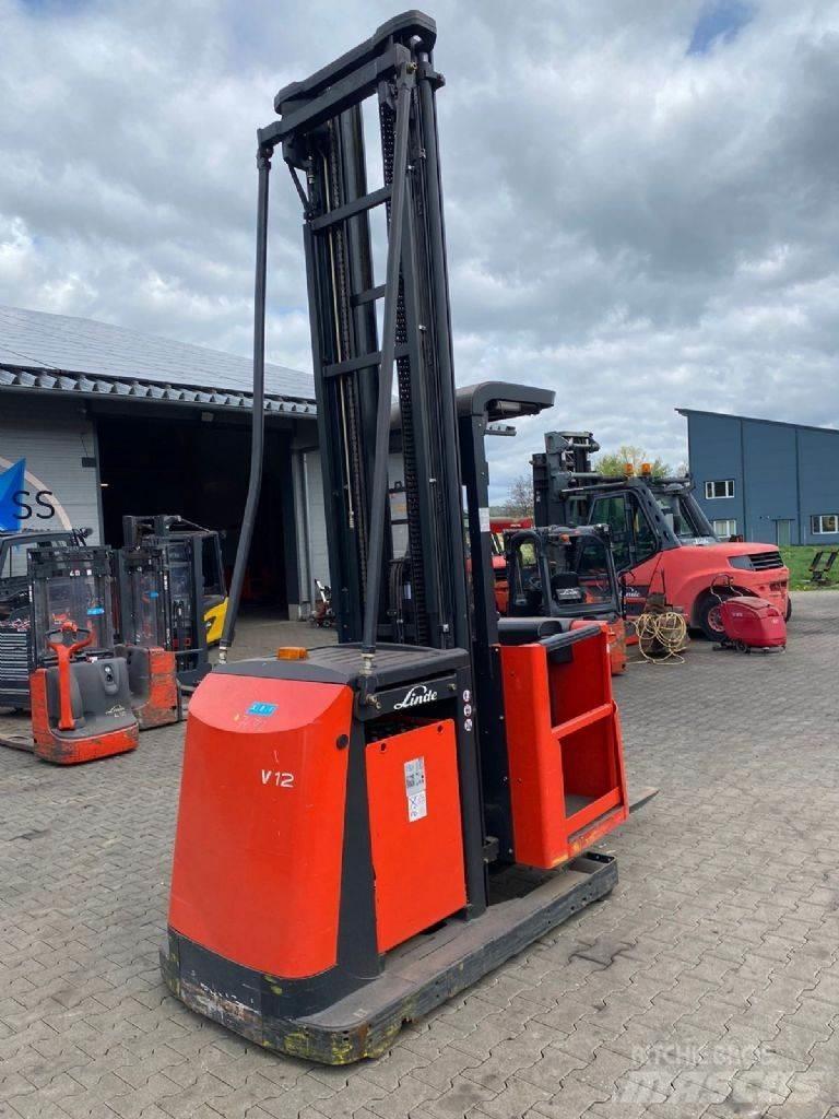 Linde V 12-02 Préparateur de commande haute levée