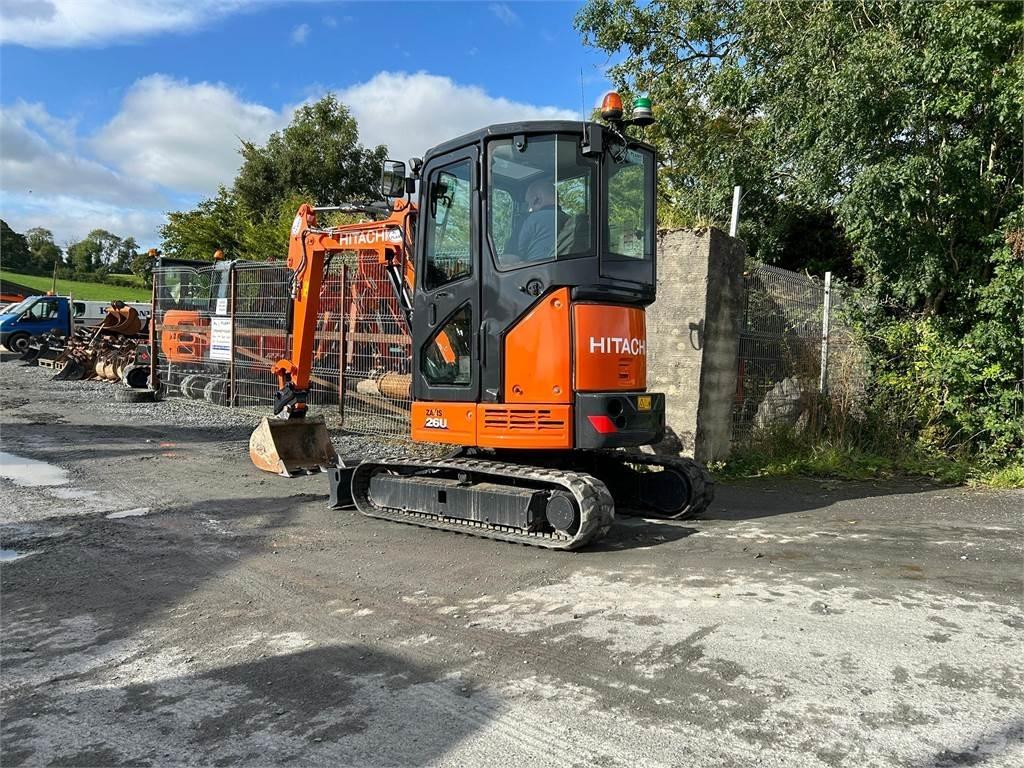 Hitachi 2019 ZX26U-6 Pelle sur chenilles