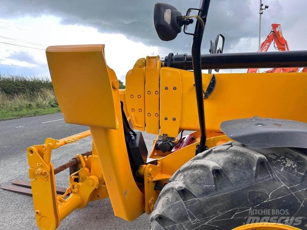JCB 540-170 Chariot télescopique