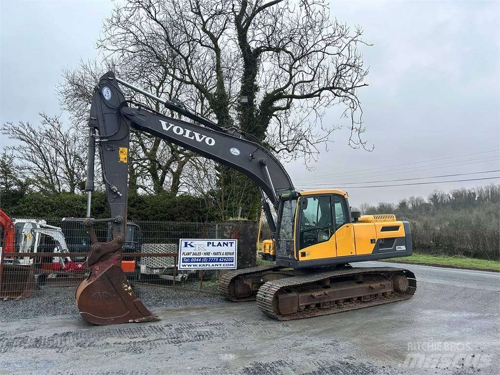 Volvo EC220DL Pelle sur chenilles