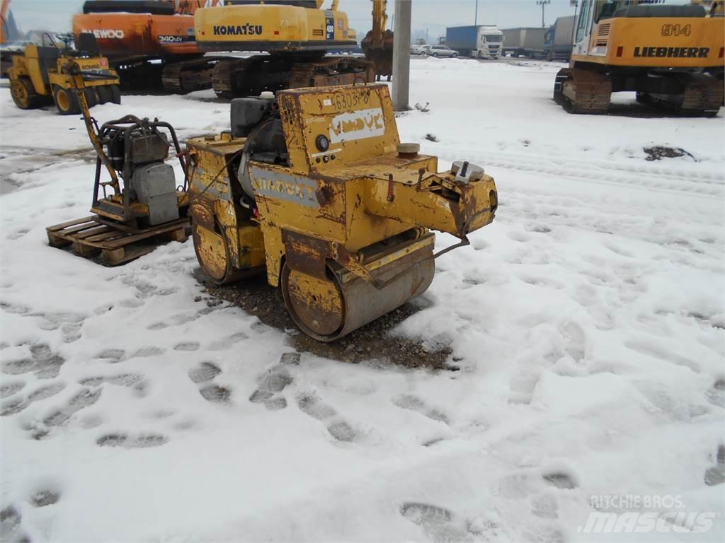 Bomag BW-75AD Rouleaux tandem
