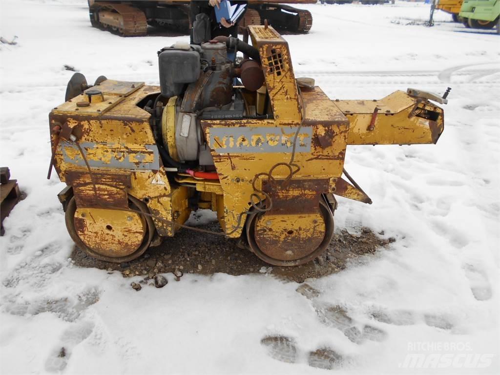 Bomag BW-75AD Rouleaux tandem