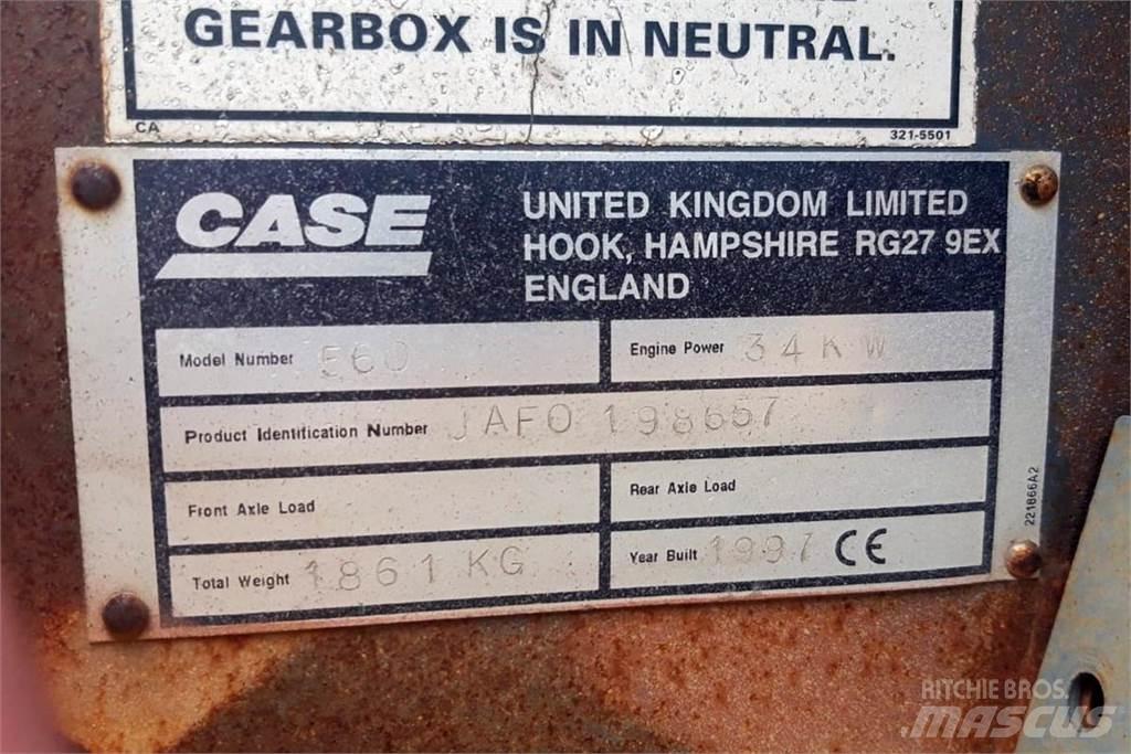 CASE 560 Trancheuse