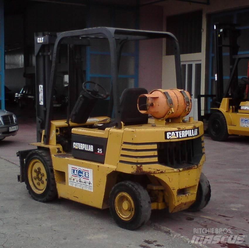 CAT GP25-2 Chariots GPL