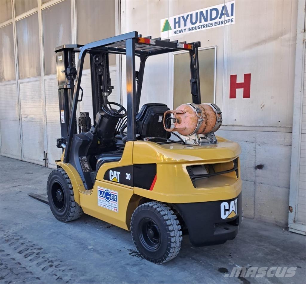 CAT GP30NT Chariots GPL