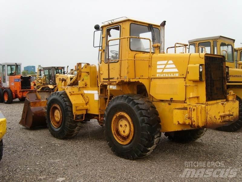 Fiat-Allis 580 FR 15 Chargeuse sur pneus