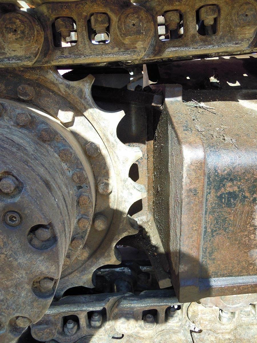 Fiat-Hitachi EX215 Pelle sur chenilles