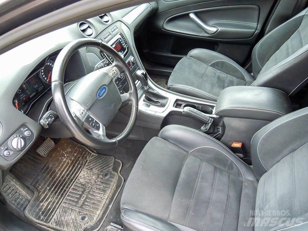 Ford Mondeo Voiture