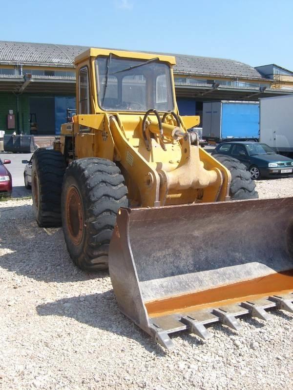 Hanomag 44C Chargeuse sur pneus