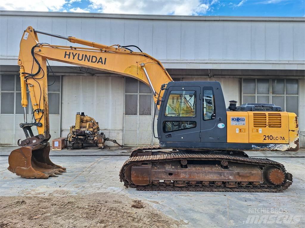Hyundai 210LC-7A Pelle sur chenilles