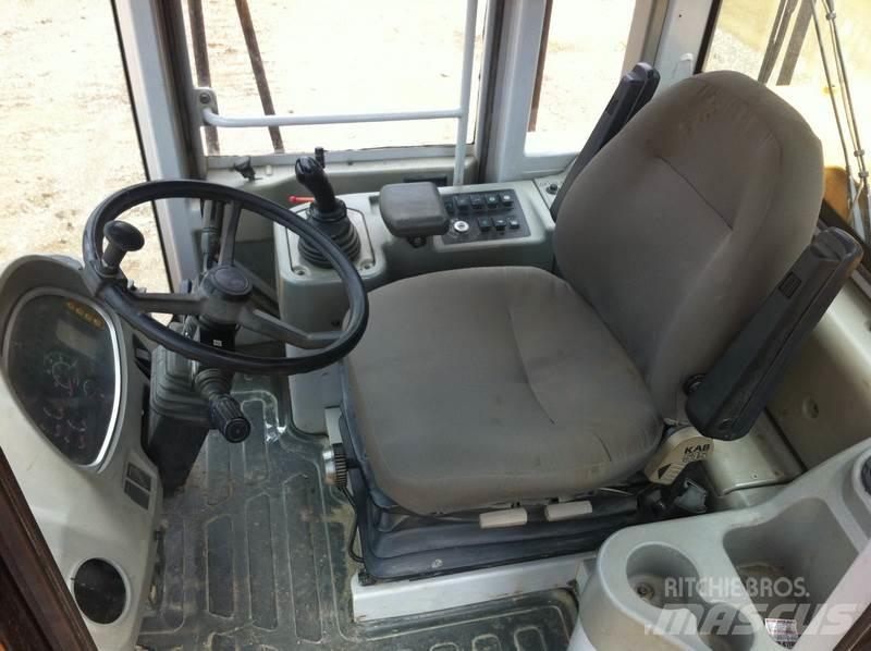 Hyundai HL770-7 Chargeuse sur pneus