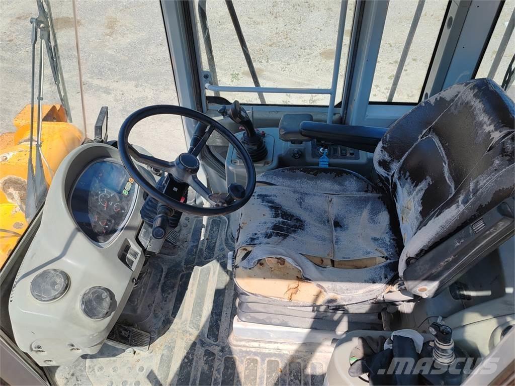 Hyundai HL770-7A Chargeuse sur pneus