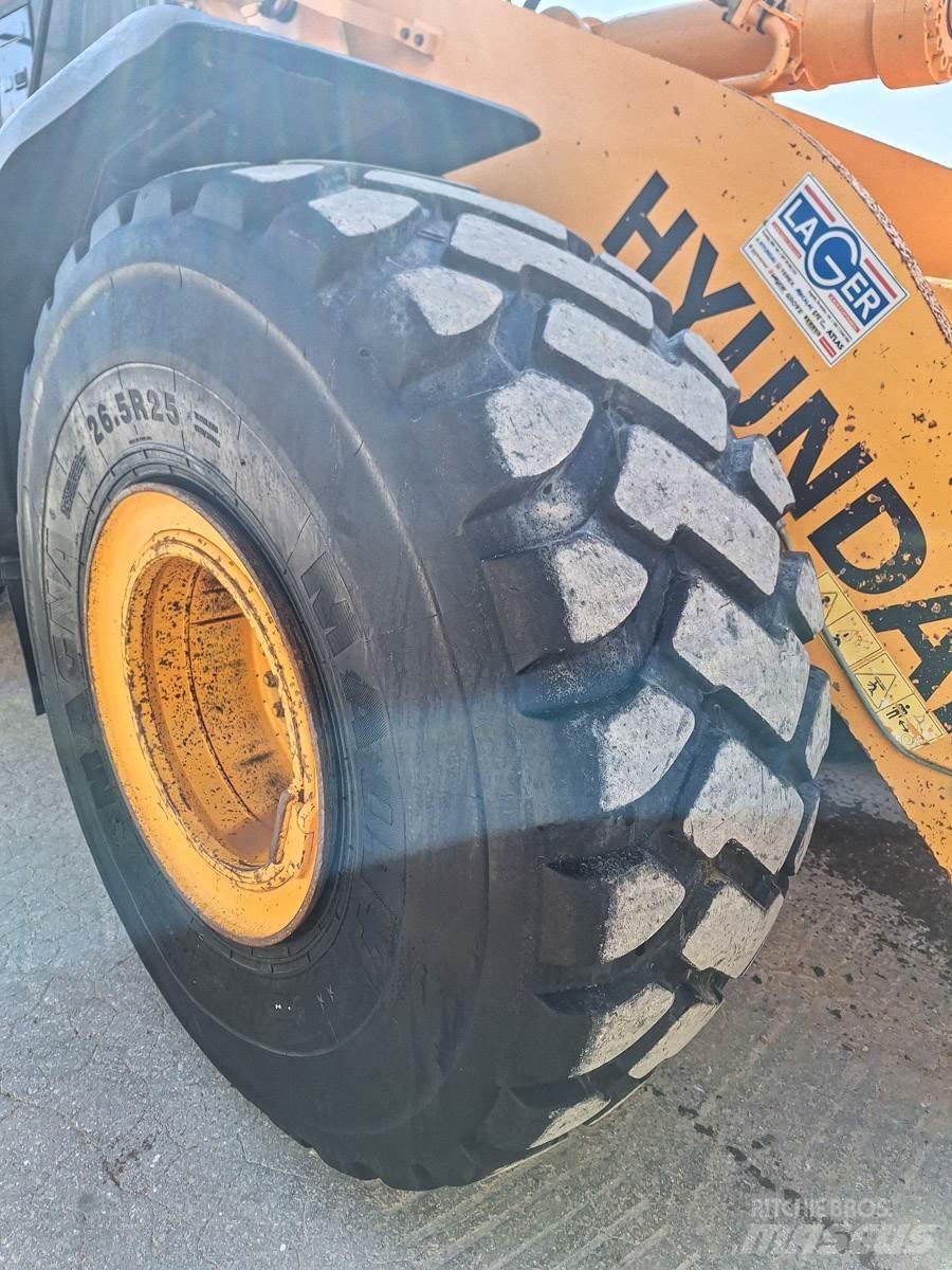 Hyundai HL770-9A Chargeuse sur pneus