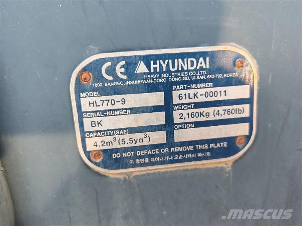 Hyundai HL770-9A Chargeuse sur pneus