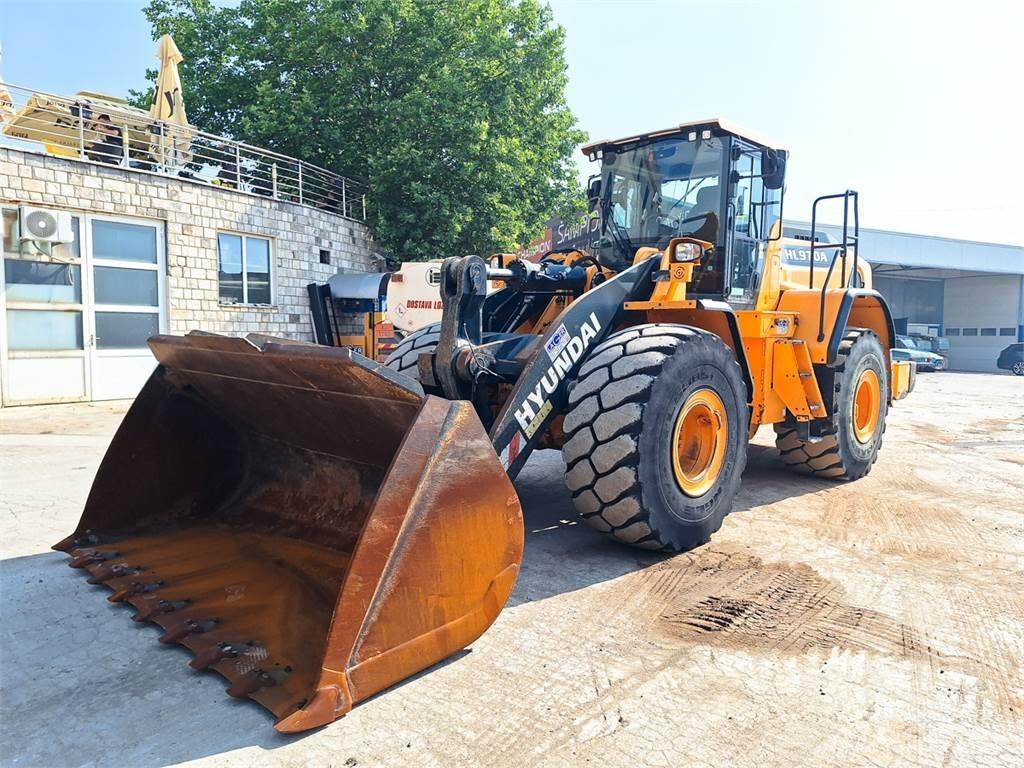 Hyundai HL970A Chargeuse sur pneus