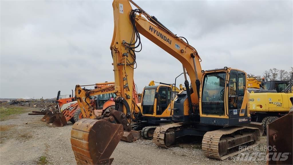 Hyundai HX145LCR Pelle sur chenilles