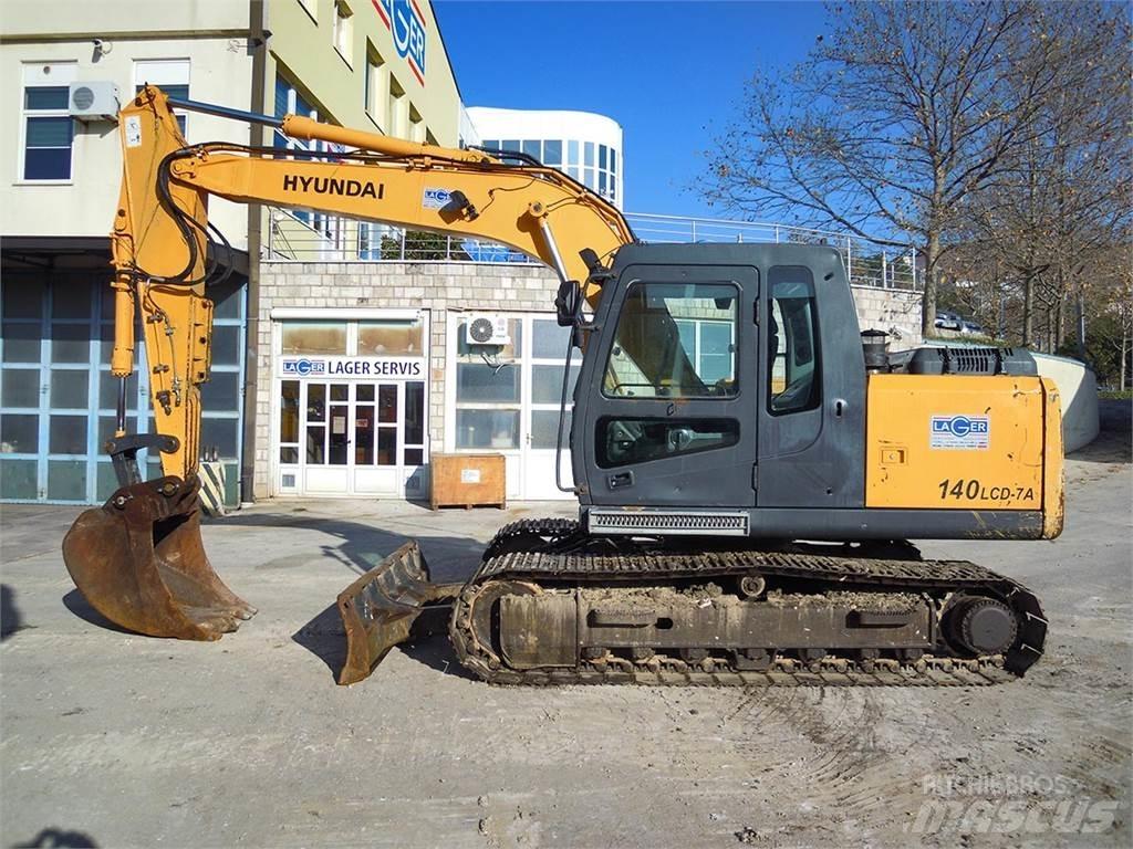 Hyundai R140LCD-7A Pelle sur chenilles