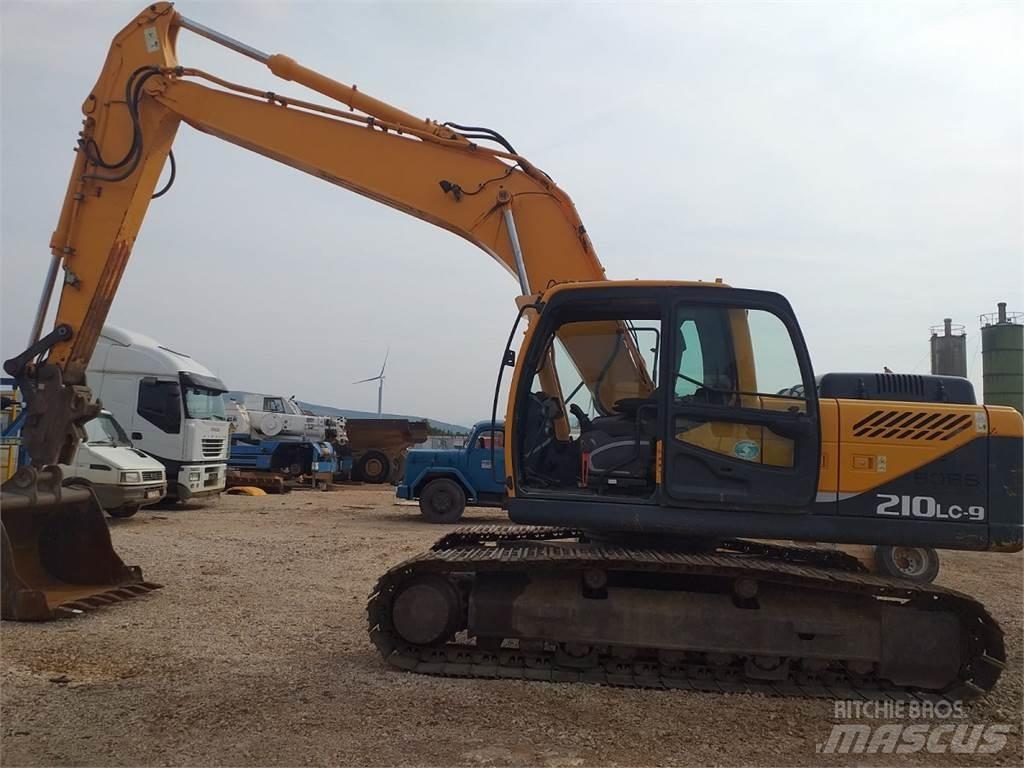 Hyundai R210LC-9 Pelle sur chenilles