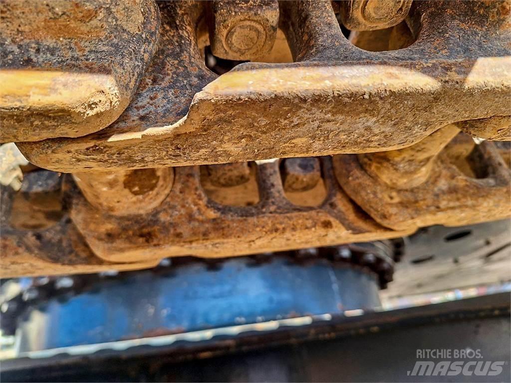 Hyundai R250NLC-9 Pelle sur chenilles
