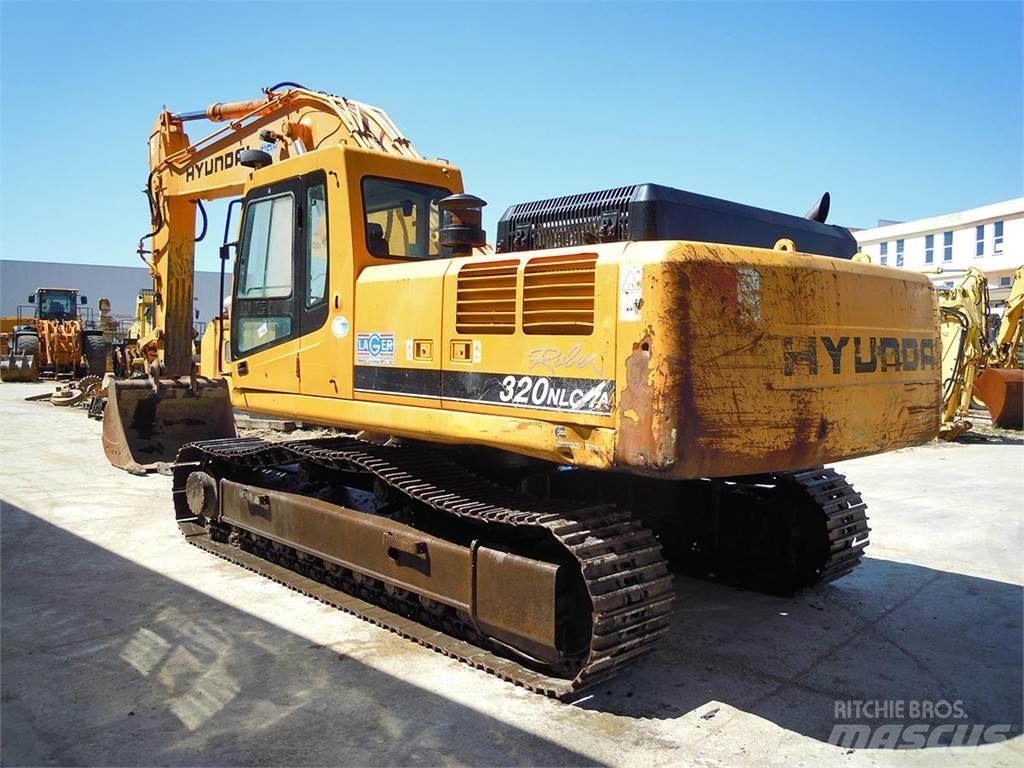 Hyundai R320NLC-7A Pelle sur chenilles