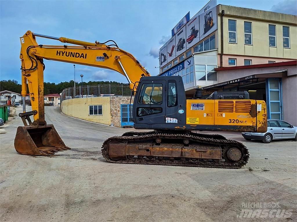 Hyundai R320NLC-7A Pelle sur chenilles
