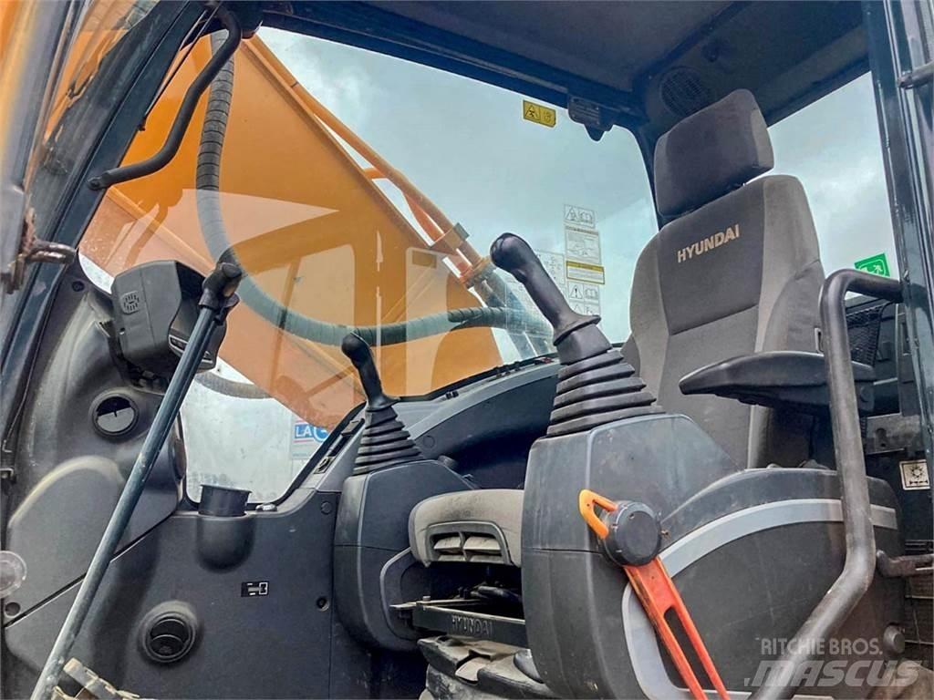 Hyundai R330-9A Pelle sur chenilles
