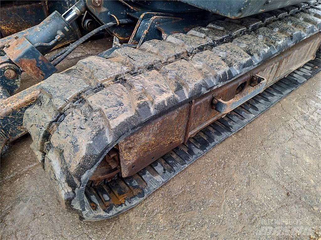Hyundai R80CR-9A Mini pelle < 7t