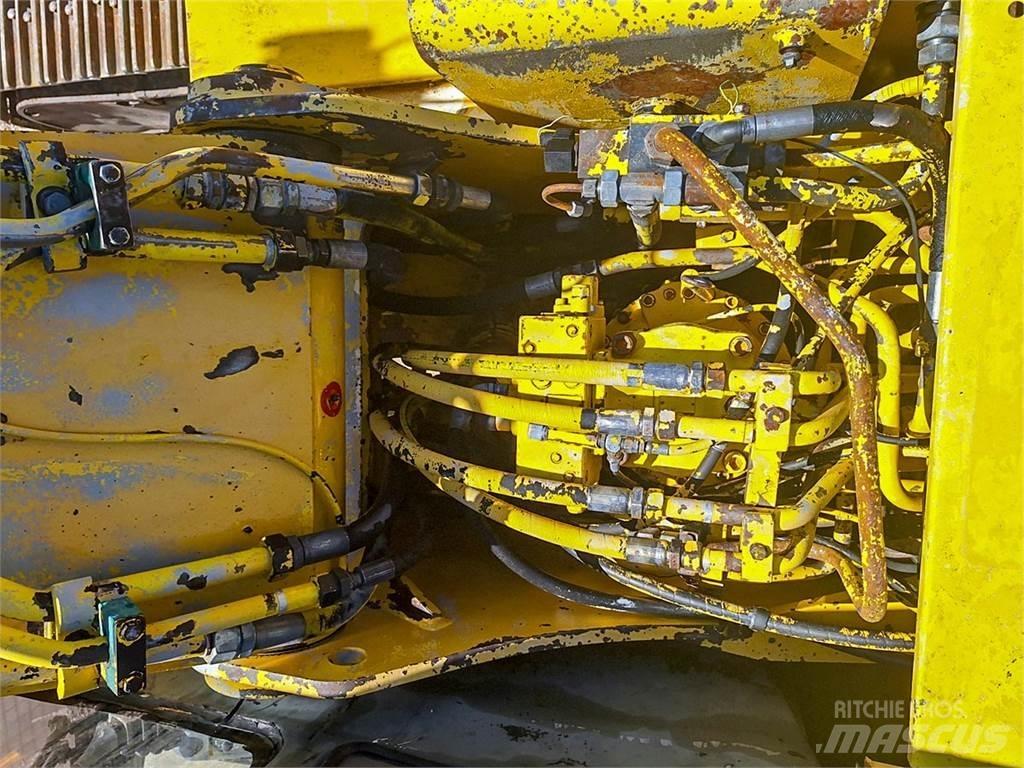 Kobelco SK250 NLC Pelle sur chenilles