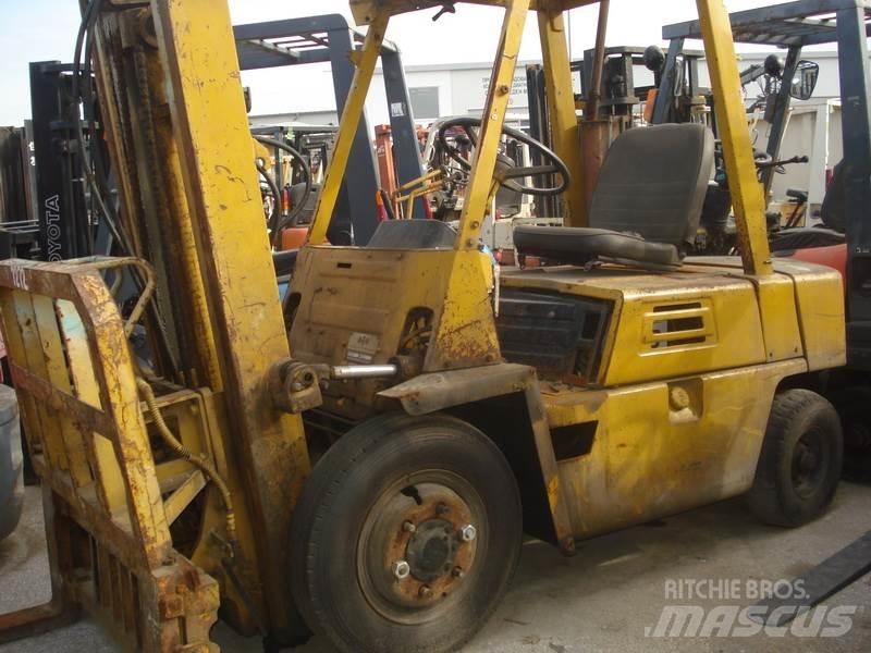 Komatsu FG25-7 Autres Chariots élévateurs