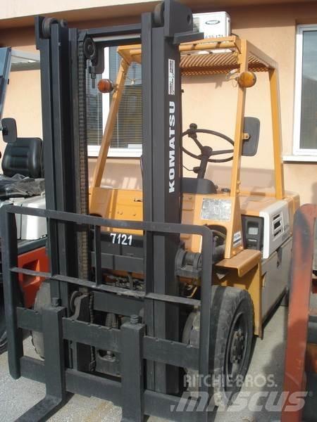 Komatsu FG25L-7 Autres Chariots élévateurs