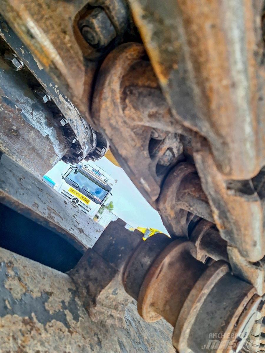Komatsu PC340NLC-7K Pelle sur chenilles