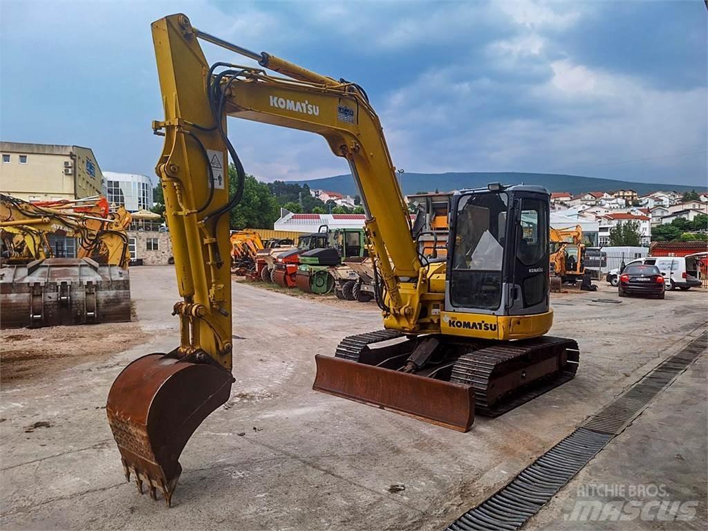 Komatsu PC78MR-6 Mini pelle < 7t