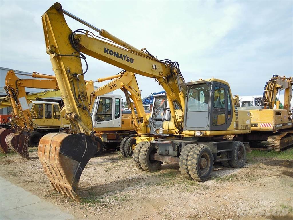 Komatsu PW170ES-6K Pelle sur pneus