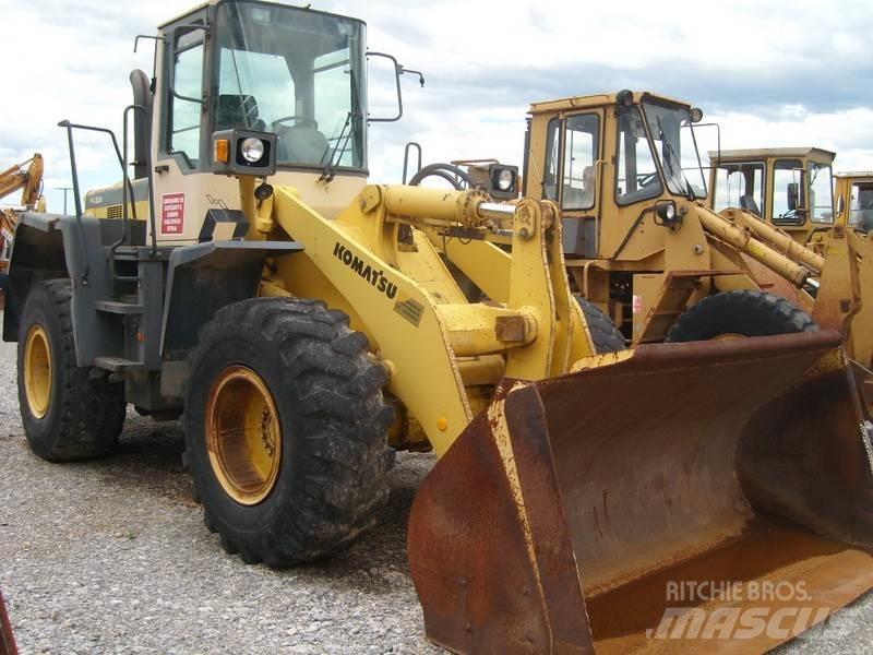 Komatsu WA320-3H Chargeuse sur pneus