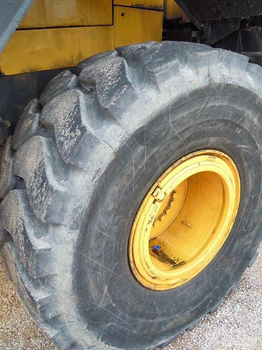 Komatsu WA430- 6E0 Chargeuse sur pneus