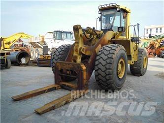 Komatsu WA500-1 Chargeuse sur pneus