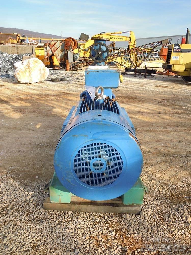 KSB MTC 125/04 Pompe à eau / Motopompe