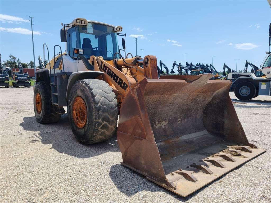 Liebherr L566 Chargeuse sur pneus