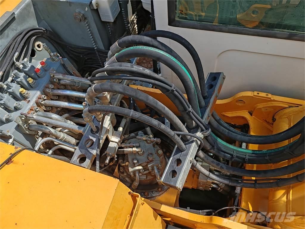 Liebherr R317 Litronic Pelle sur chenilles