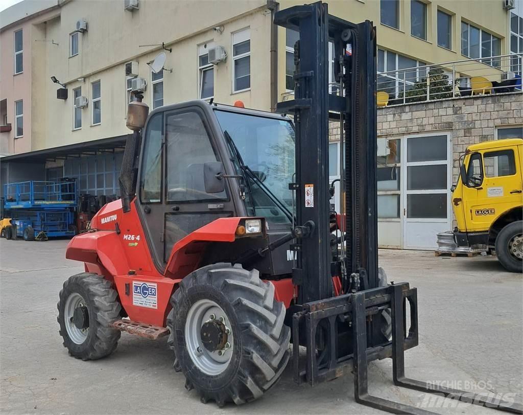 Manitou M26 - 4 Chariots diesel