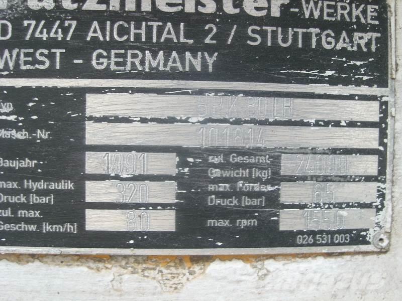 Mercedes-Benz 2422 Pompe à béton