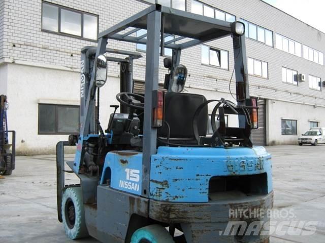 Nissan NJ01A15 Chariots GPL