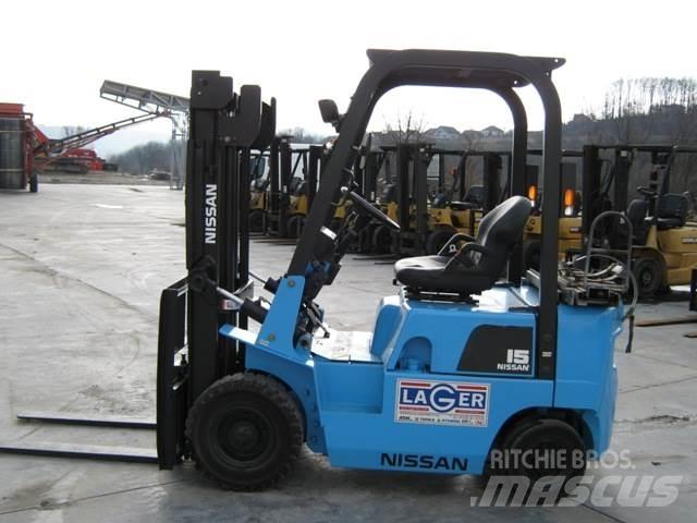 Nissan PJ01A15 Chariots GPL